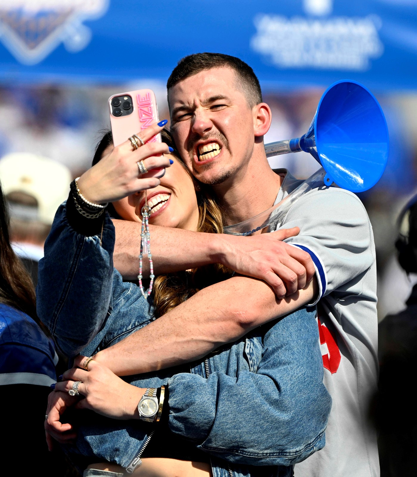 1101_NWS_LDN-L-DODGERS-PARADE-METRO-1102-KB101_1085975235.jpg