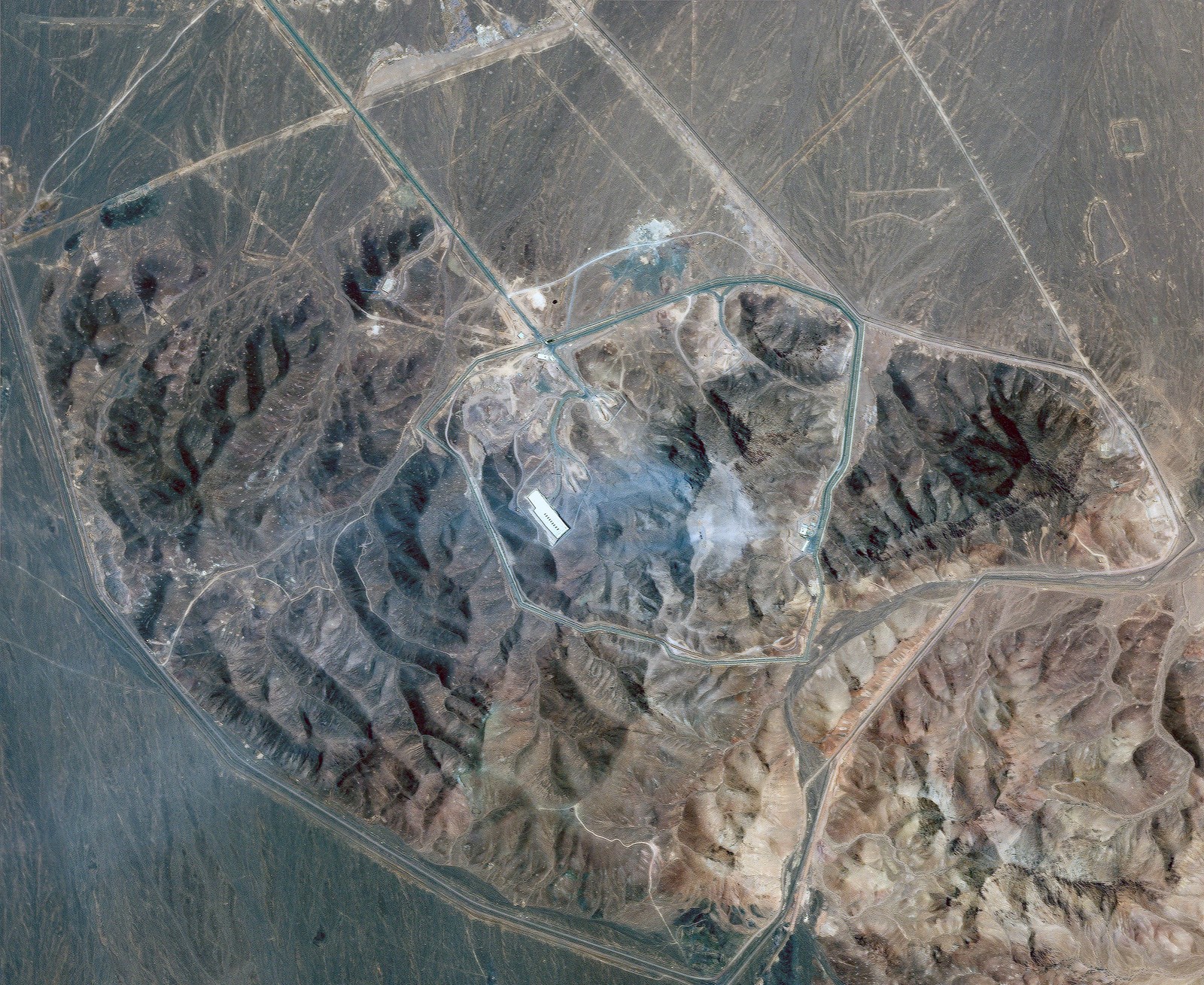 Mideast_Wars_Iran_81967--6e682_1094552730.jpg