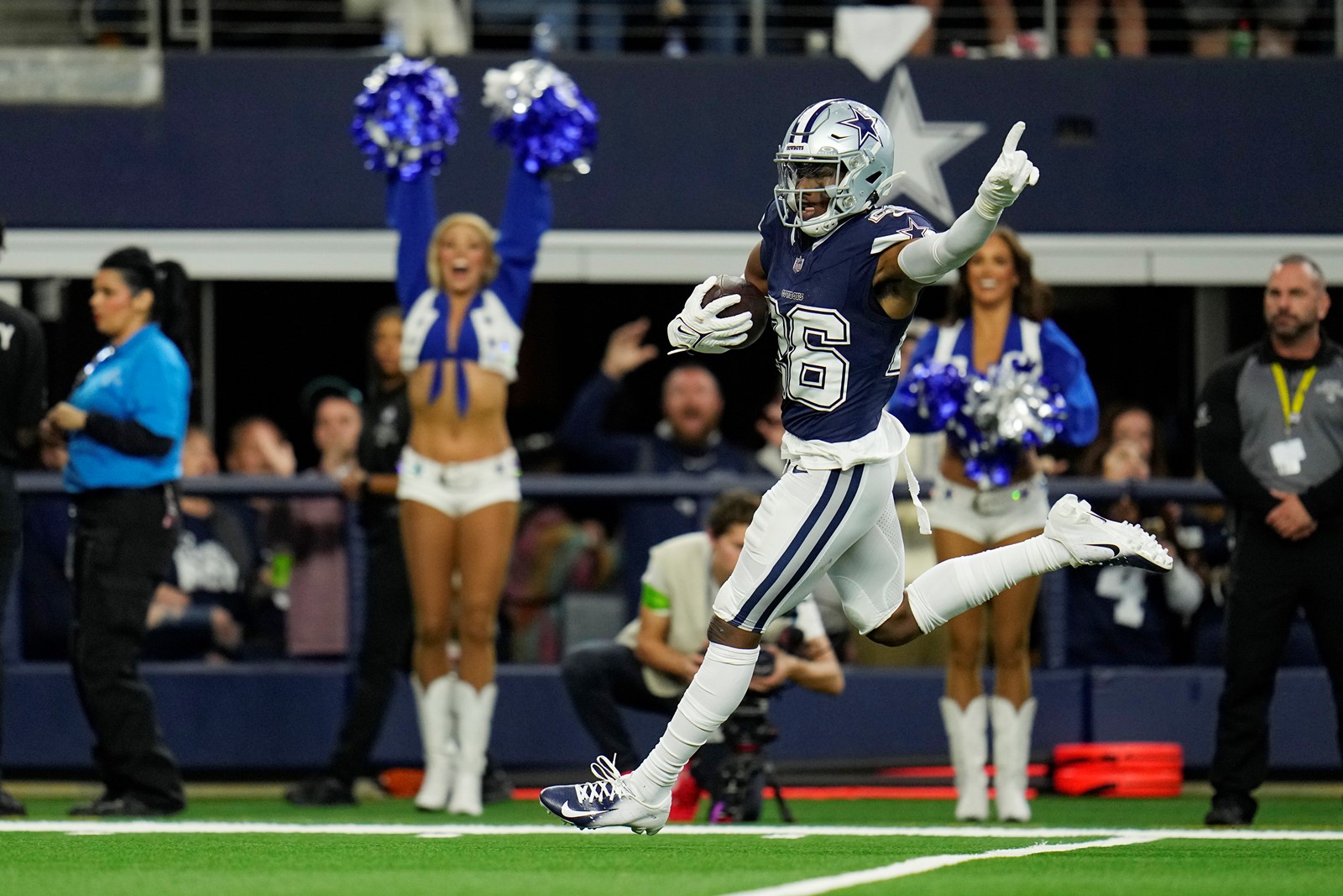 APTOPIX_Rams_Cowboys_Football_39562--2242b_1070973452.jpg