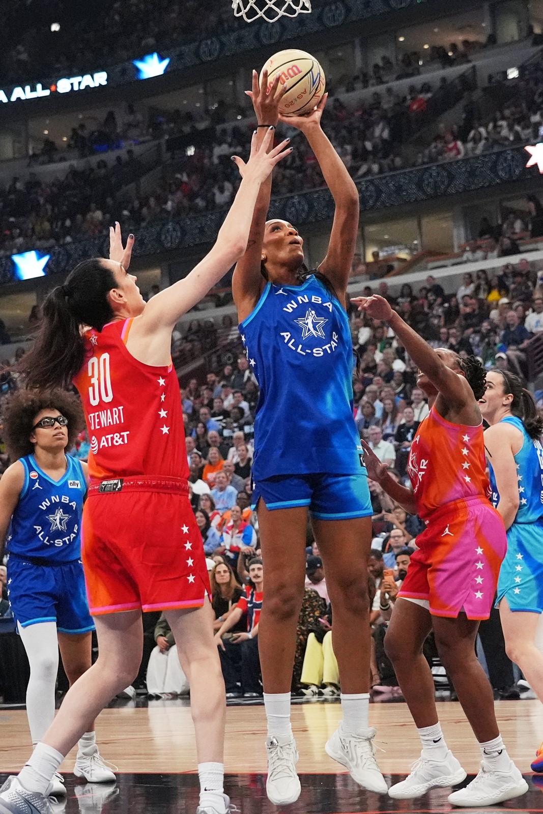 WNBA_All_Star_Basketball_7_238--20933_1109212357.jpg