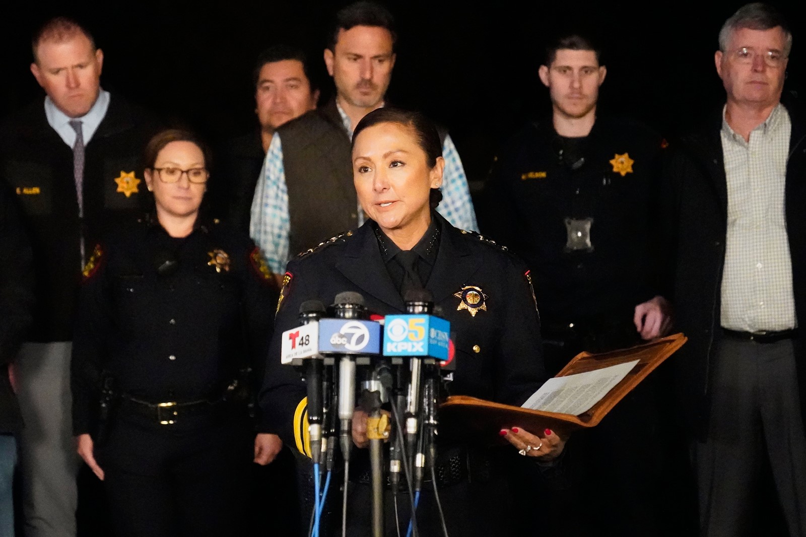 Sheriff_Removed_21464--9c90b_1098776363.jpg