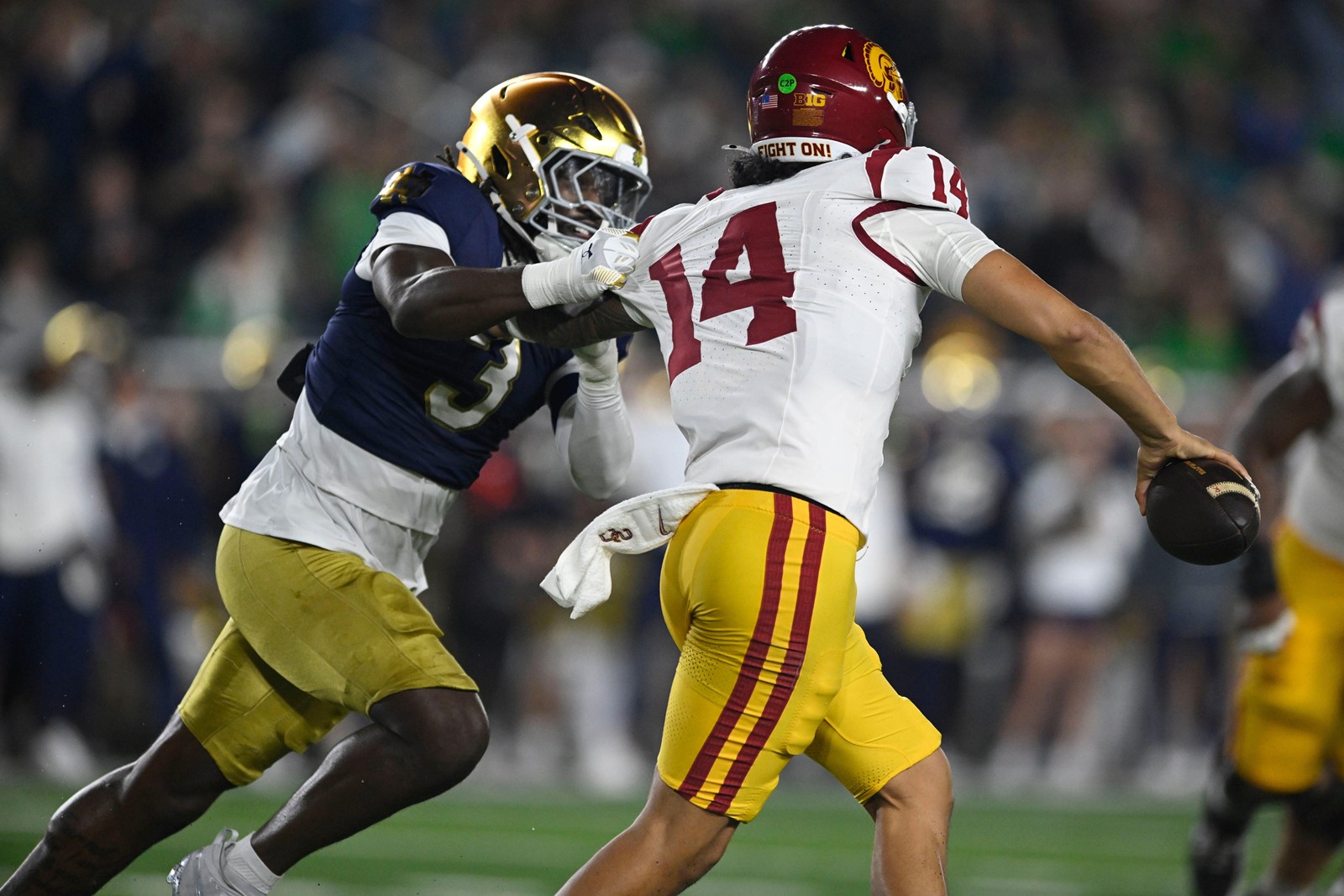 USC_Notre_Dame_Football_33900--16aa4_1098894555.jpg