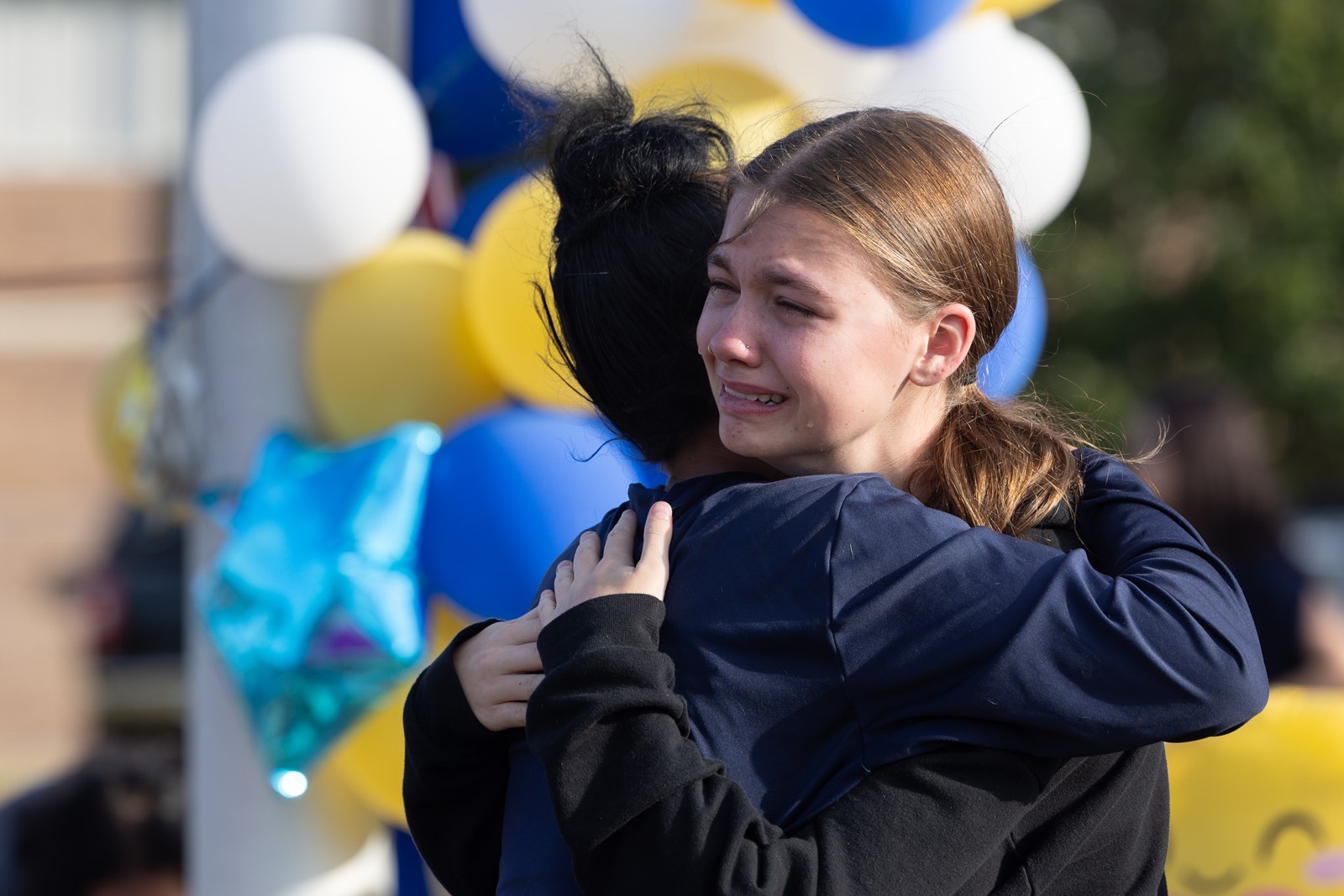 CT_IC_1048412690_1048445858_006-0908_AFP-Getty_BESTPIX - Shooting At Apalachee High School In Win.jpg