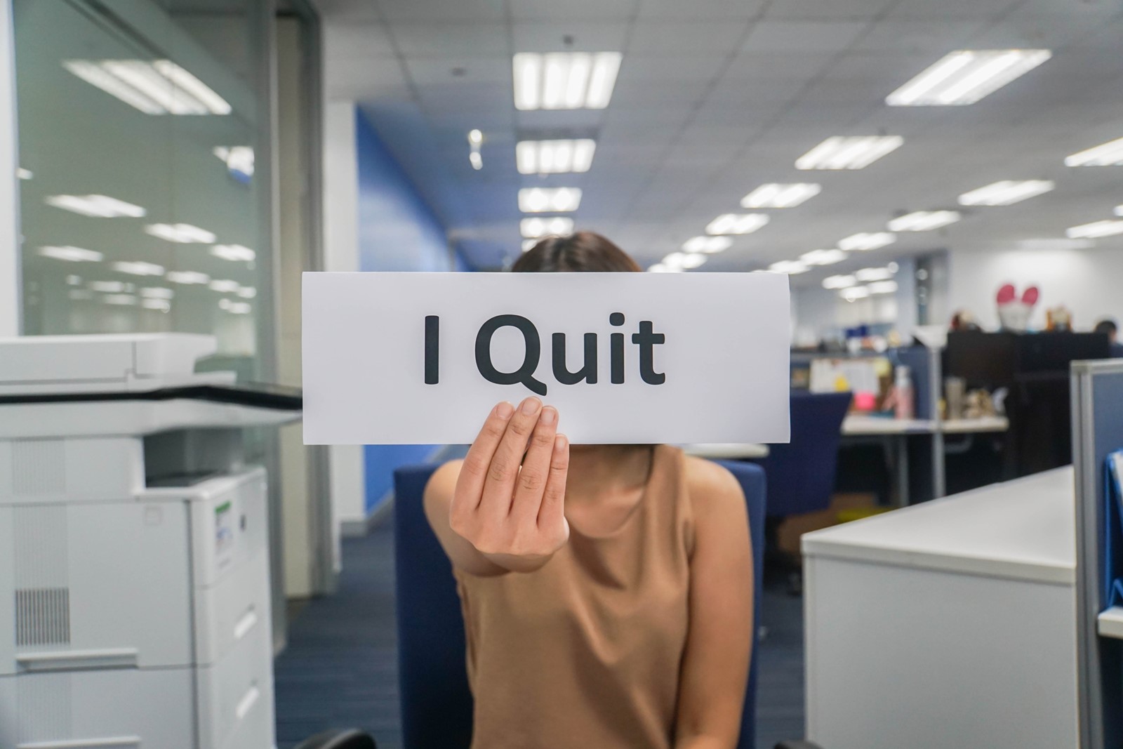 CT_IC_1034338420_1034181752_008-0430_sc-success-0430-quitting.jpg