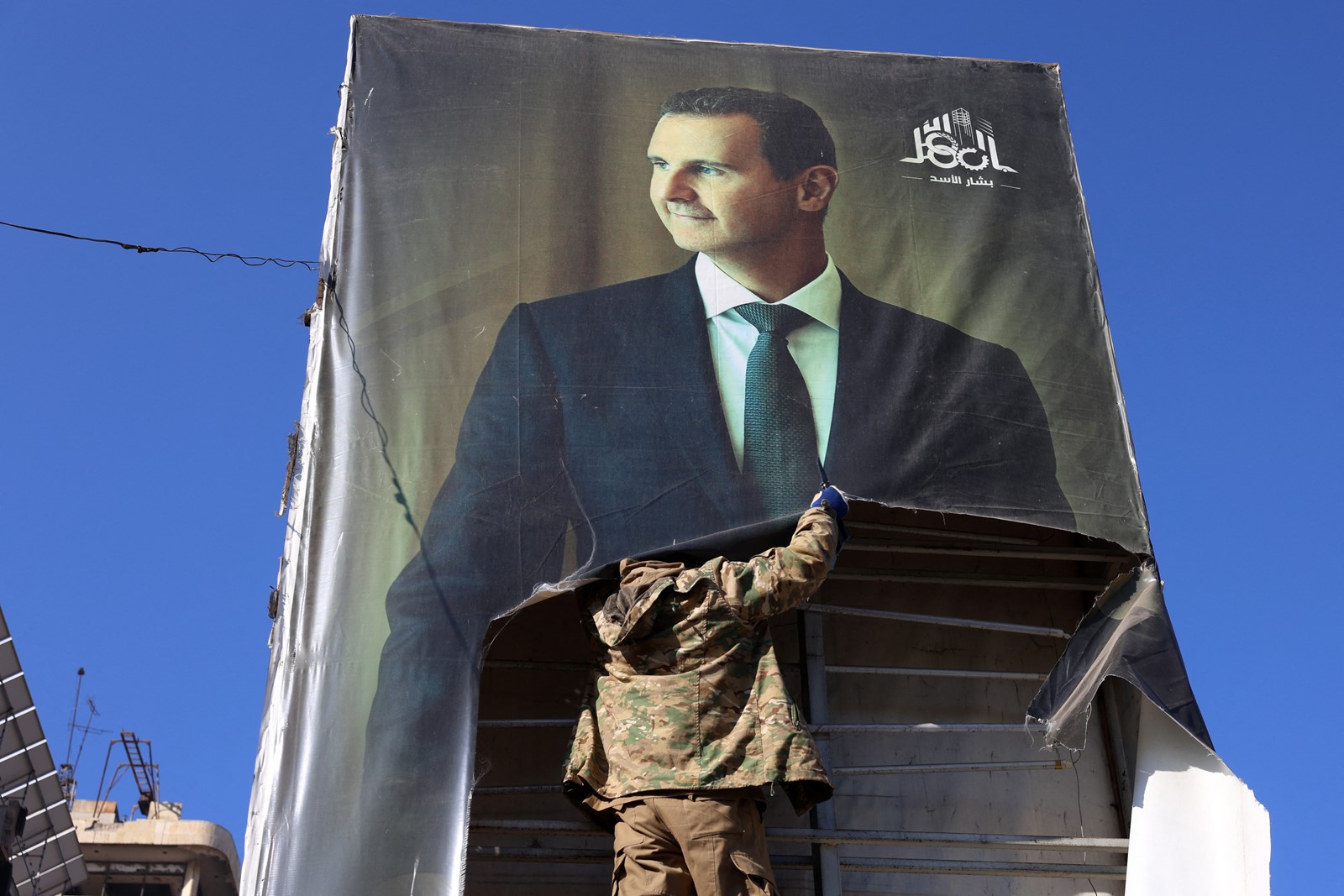 CT_IC_1050843666_1050942307_006-1201_AFP-Getty_TOPSHOT-SYRIA-CONFLICT-JIHADIST.jpg