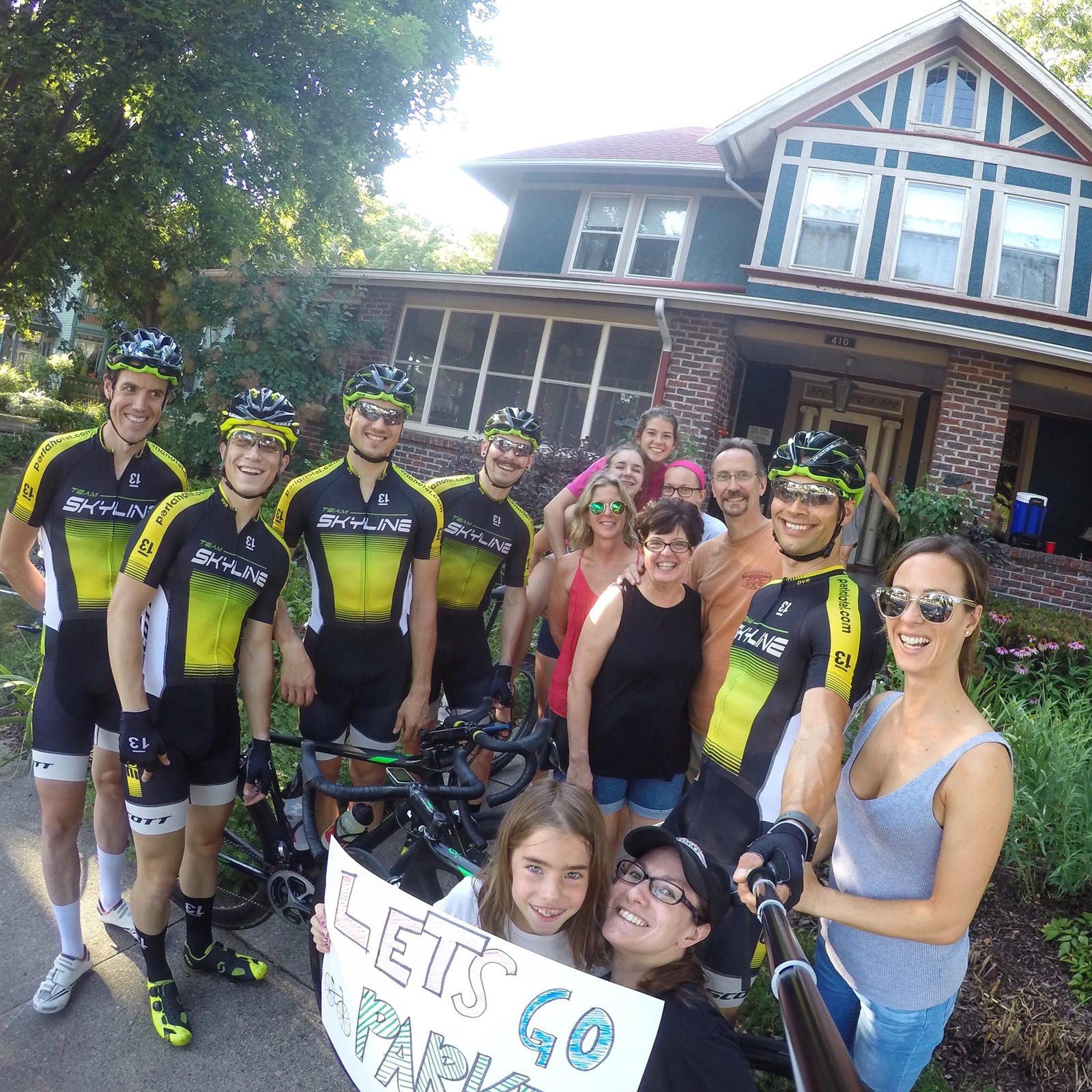 CT_IC_1057602186_1057636068_003-0713_ECN-L-cycling-01_5ac010.jpg