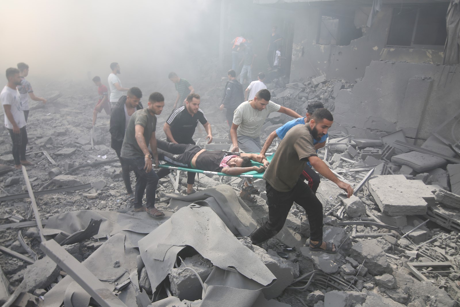 CT_IC_1039140809_1039158288_001-1015_ughter-family-gaza-st-1015.jpg