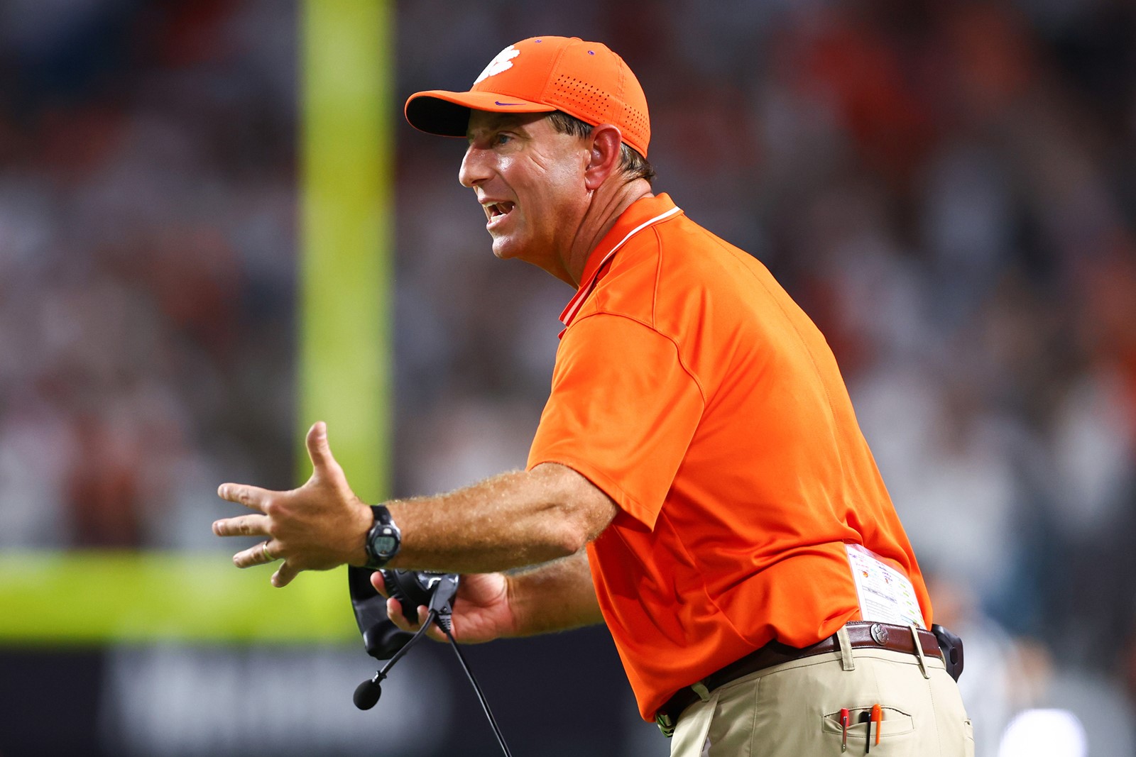 OS_IC_1047781115_1047468304_014-0825_TNS-SPORTS-FBC-CLEMSON-SWINNEY-GET.jpg