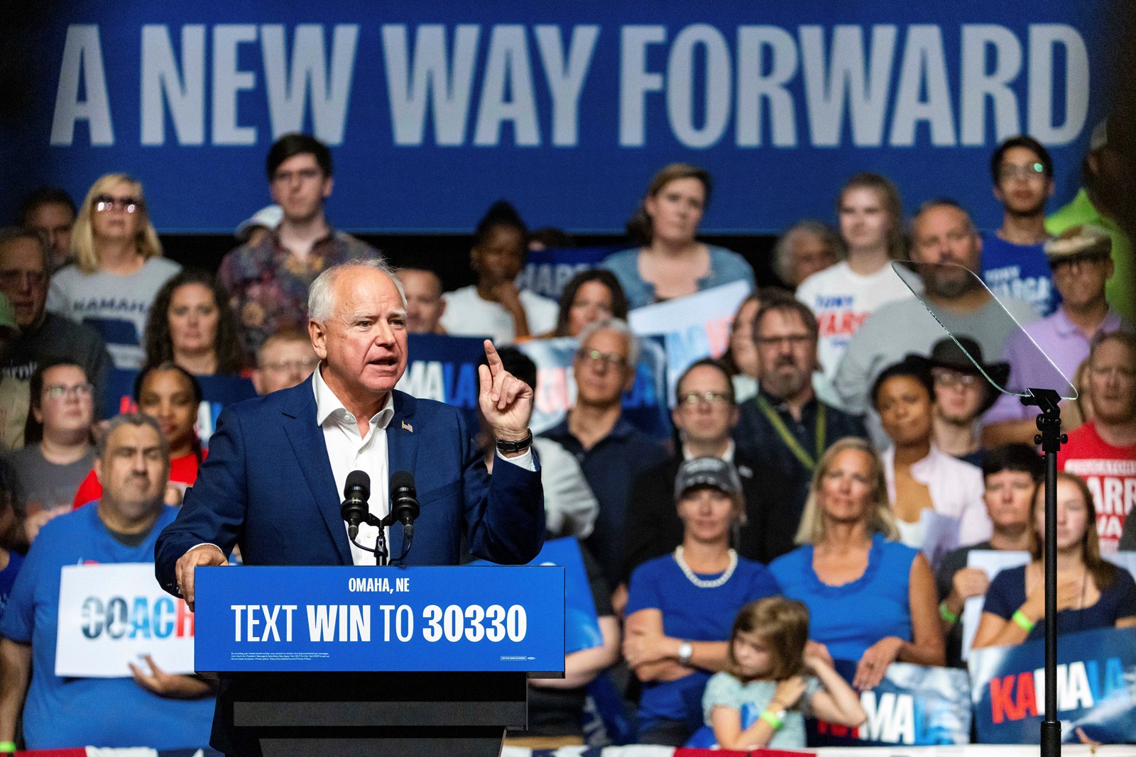 OS_IC_1048019993_1048078256_001-0825_Election_2024_Walz_Permitting_87774--6f2b2.jpg