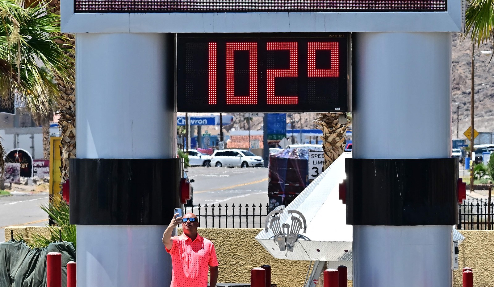 OS_IC_1044784687_1044789099_007-0508_AFP-Getty_US-CLIMATE-WEATHER-HEAT-WAVE.jpg