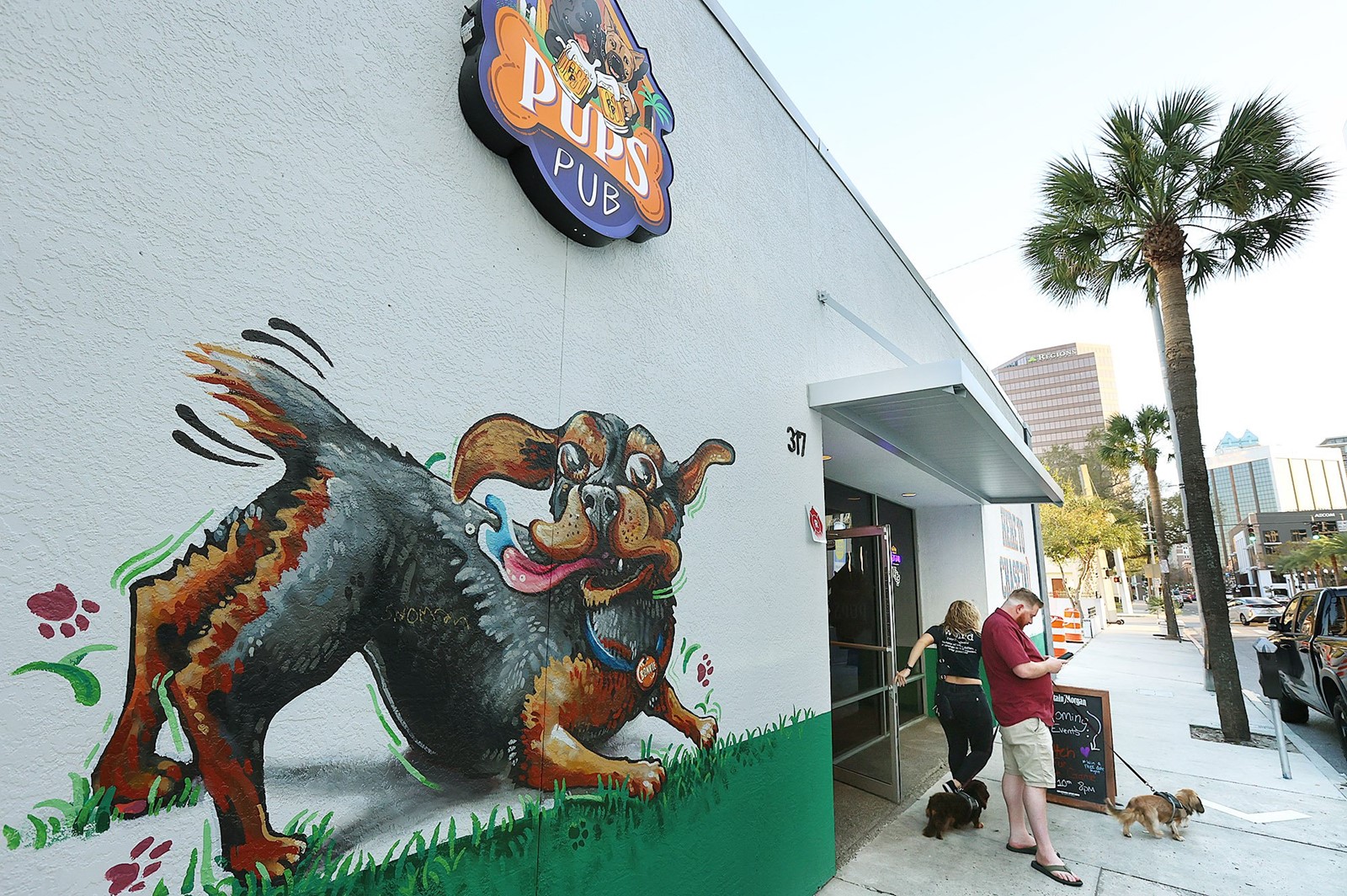 OS_IC_1047955618_1047954369_002-0825_IMG_-orlando-no-dogs-allowed_3_1032134801_1032125341#1.jpg